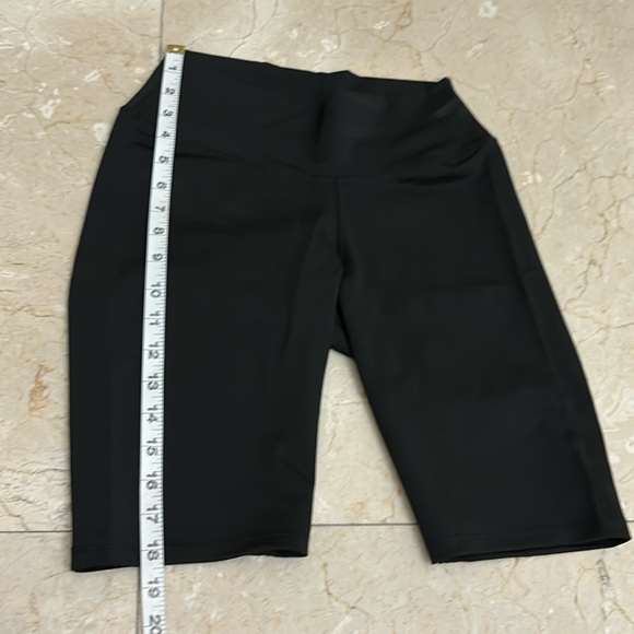 NWOT- Sexy Athletic shorts - Awesome shape- stretch Lycra from Colombia - Picture 2 of 6